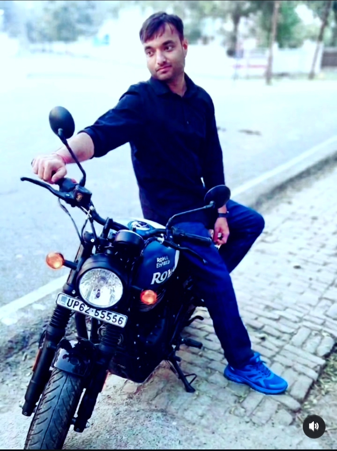 Bike Rent Varanasi |scooty on rent in Varanasi | bike on rent in Varanasi photo 2